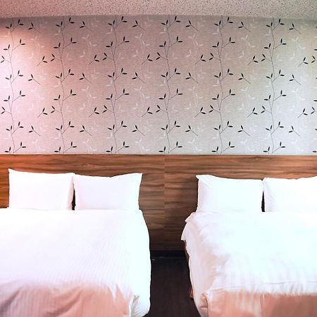 Centre Hotel Kaohsiung Exterior photo
